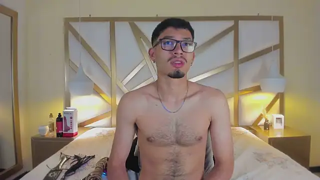 Jaxon Carter online show from 12, 4, 2026