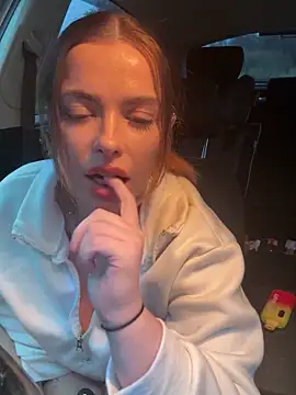 PiperPassionX online show from 10, 10, 2025