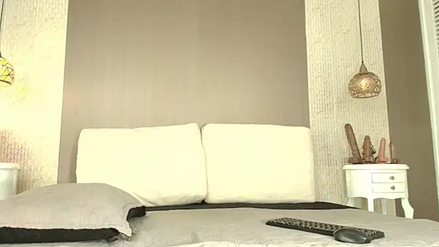 Tiifany Baker online show from 20, 4, 2026