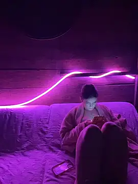 FoxStudioSex online show from 18, 11, 2025