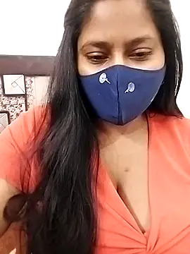 Snapshot of Shy_Peehu chatting on 16, 4, 2026 Shy Peehu online show from 16, 4, 2026