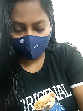 Shy Peehu online show from 4, 11, 2025