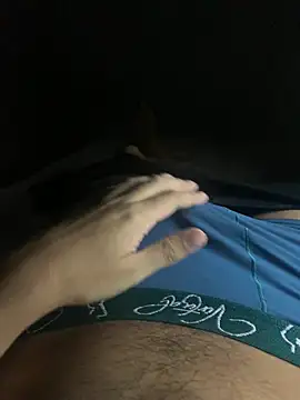 renannoviinho17z online show from 24, 3, 2026