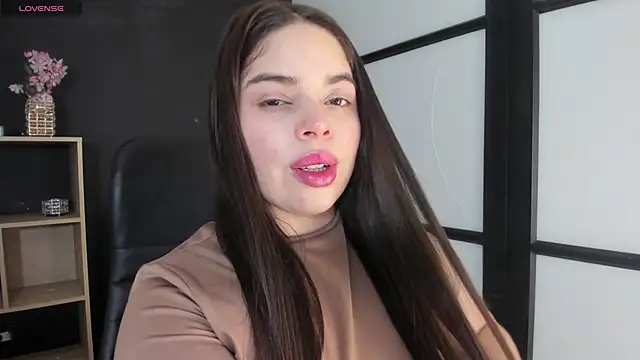 Snapshot of sunnypaytton chatting on 1, 10, 2025 sunnypaytton online show from 1, 10, 2025