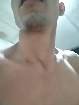 Brayanellatino online show from 15, 3, 2026