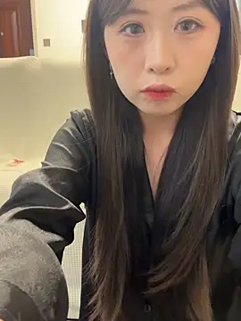 Snapshot of liliya_x chatting on 6, 4, 2026 liliya x online show from 6, 4, 2026