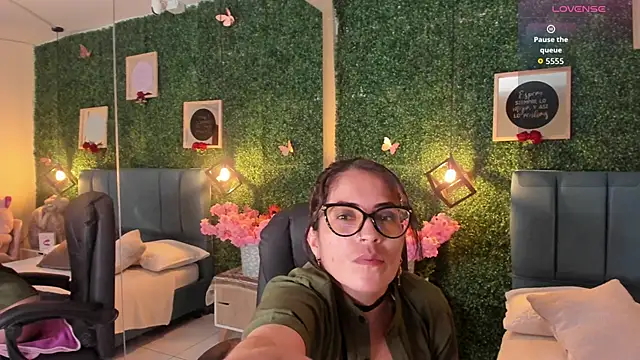 Linagh  online show from 16, 9, 2025