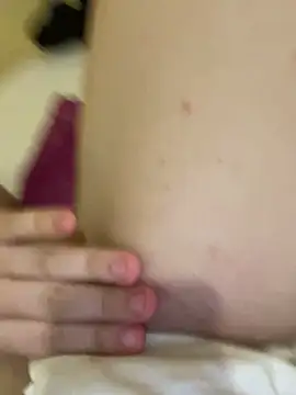 Mroma89six online show from 4, 10, 2025