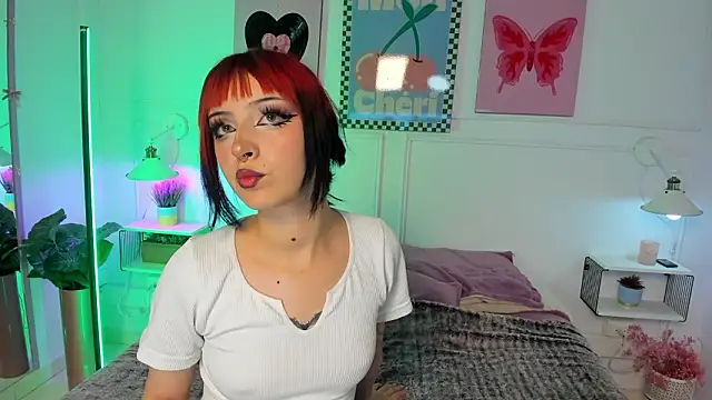 Zoe Lynch  online show from 6, 3, 2026