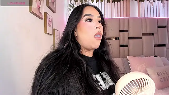 Zoey thompson online show from 11, 11, 2025