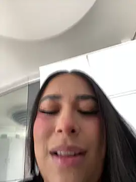 Zoey thompson online show from 13, 9, 2025