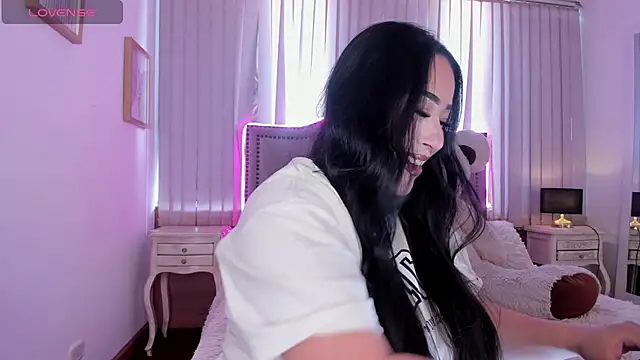 Zoey thompson online show from 12, 11, 2025