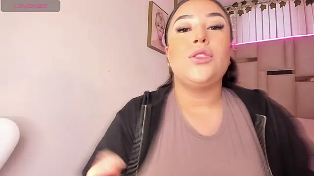 Zoey thompson online show from 15, 11, 2025