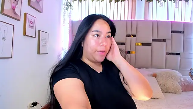 Zoey thompson online show from 3, 3, 2026