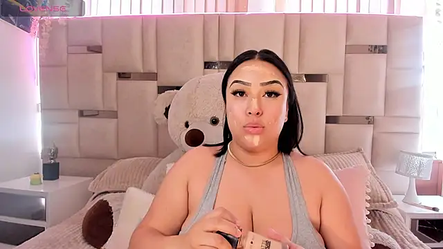 Zoey thompson online show from 16, 9, 2025