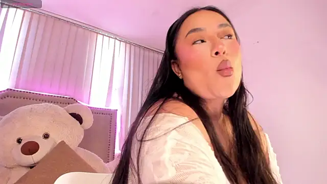 Zoey thompson online show from 20, 10, 2025