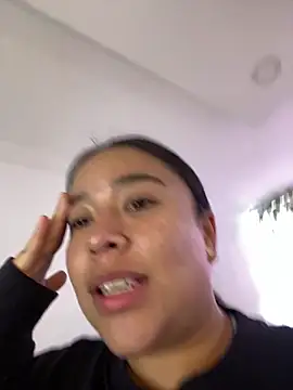 Zoey thompson online show from 18, 3, 2026