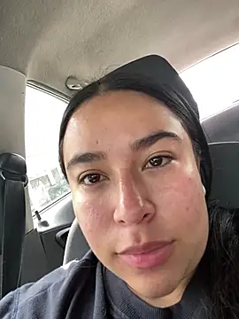 Zoey thompson online show from 10, 4, 2026