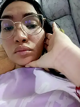 lucyy liiuu online show from 9, 10, 2025