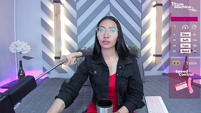 lucyy liiuu online show from 25, 9, 2025