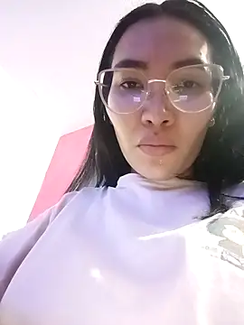 lucyy liiuu online show from 19, 11, 2025