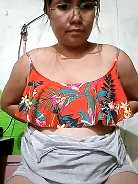 Bianca0516 online show from 16, 12, 2025