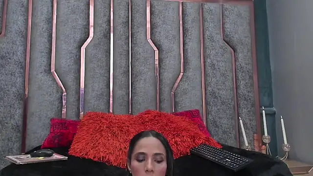 SienaFacchini online show from 29, 11, 2025