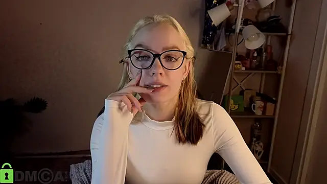 R0cket bunny online show from 13, 4, 2026