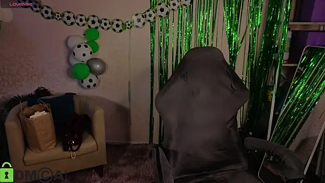 Snapshot of R0cket_bunny chatting on 6, 7, 2026 R0cket bunny online show from 6, 7, 2026