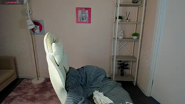 R0cket bunny online show from 3, 10, 2025