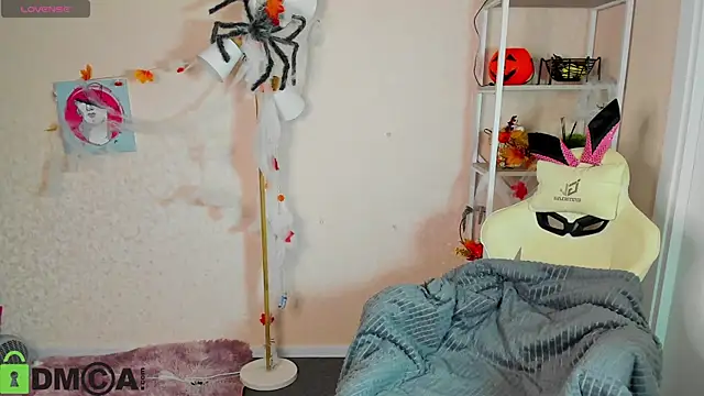 R0cket bunny online show from 12, 11, 2025