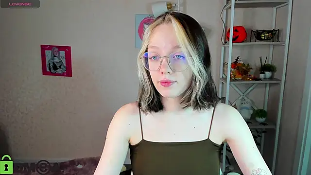 R0cket bunny online show from 13, 11, 2025