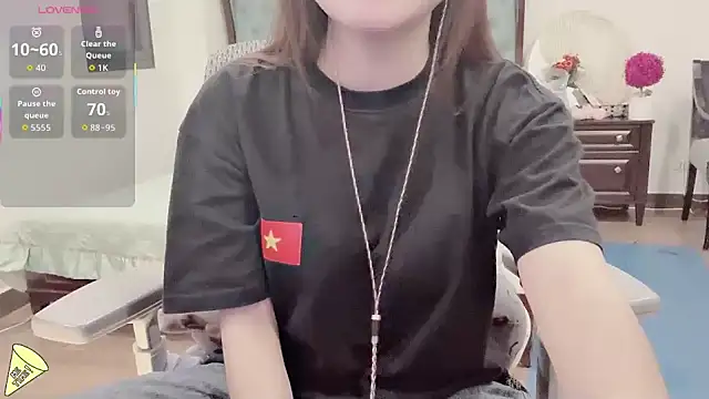 lulu404 online show from 2, 12, 2025