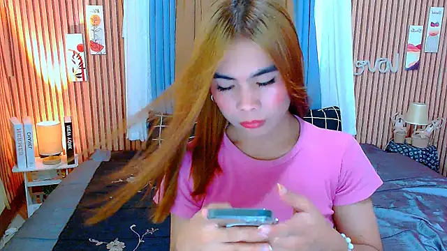 mikhaylahanderson online show from 14, 11, 2025