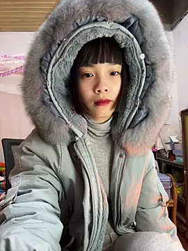 Snapshot of andymi1 chatting on 20, 11, 2025 andymi1 online show from 20, 11, 2025