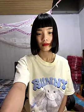 Snapshot of andymi1 chatting on 12, 10, 2025 andymi1 online show from 12, 10, 2025