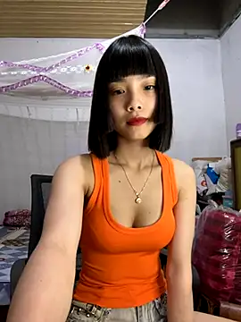 Snapshot of andymi1 chatting on 18, 9, 2025 andymi1 online show from 18, 9, 2025