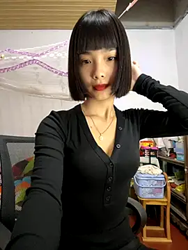 Snapshot of andymi1 chatting on 9, 11, 2025 andymi1 online show from 9, 11, 2025