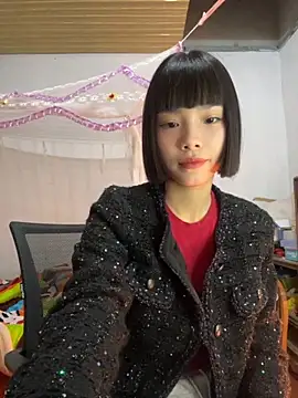 Snapshot of andymi1 chatting on 1, 12, 2025 andymi1 online show from 1, 12, 2025