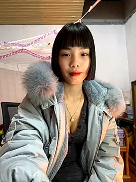 Snapshot of andymi1 chatting on 30, 11, 2025 andymi1 online show from 30, 11, 2025