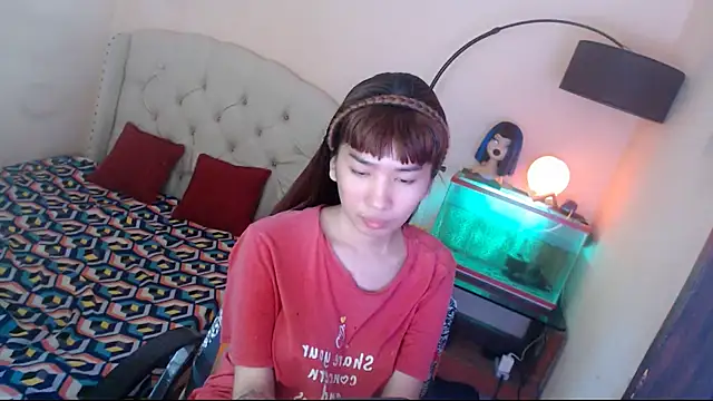 ShantalFoxxy  online show from 11, 11, 2025