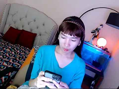 ShantalFoxxy  online show from 17, 10, 2025