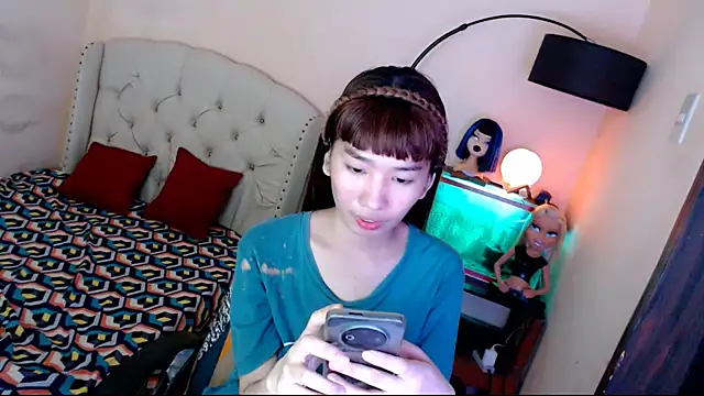 ShantalFoxxy  online show from 5, 11, 2025