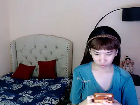 Snapshot of ShantalFoxxy_ chatting on 9, 7, 2026 ShantalFoxxy online show from 9, 7, 2026