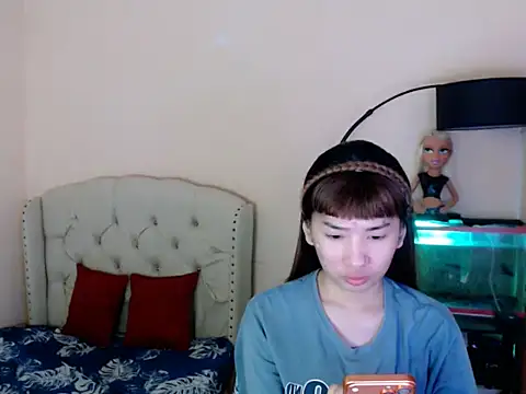 ShantalFoxxy  online show from 2, 4, 2026