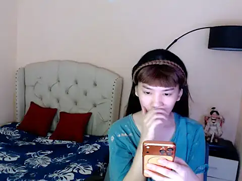 Snapshot of ShantalFoxxy_ chatting on 21, 6, 2026 ShantalFoxxy online show from 21, 6, 2026