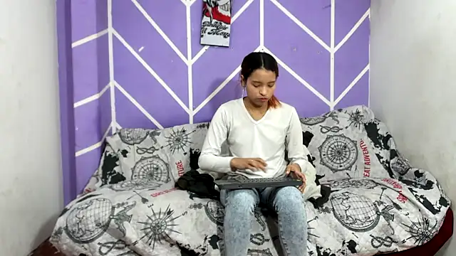 lau and boys18 online show from 23, 9, 2025