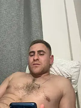 Snapshot of GOOPYlove chatting on 4, 3, 2026 GOOPYlove online show from 4, 3, 2026