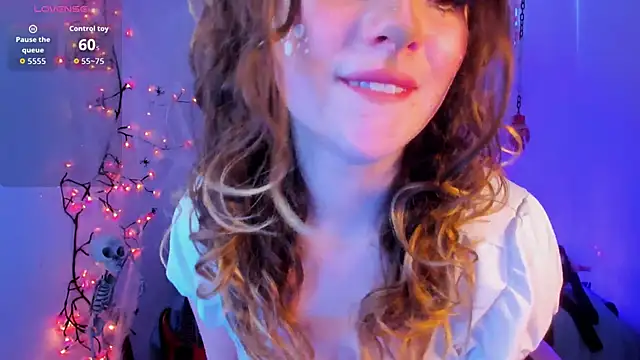 Lil bela online show from 27, 10, 2025