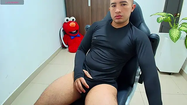 sebastian oconnor77 online show from 28, 9, 2025